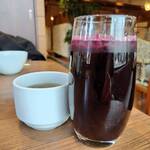 ピソラ 堺石原店 - プレミアムドリンクバー(スープ付) ぶどう100％絶対飲んで！桃もおすすめ！マンゴーはミルクで割ると美味しいよ♡