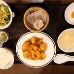 彩食中華 中の家 - 海老チリ定食