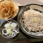 ゆで太郎 もつ次郎 - ミニかき揚げ丼そばセット