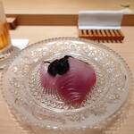 鮨 一幸 - ヨコワ　海苔ソース