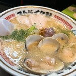 ストライク軒 - 