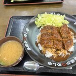 Honke Katsumeshitei - お味噌汁は¥100