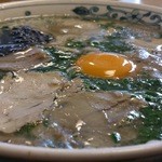 幸陽閣 - 卵入りラーメン（2014.1)ねぎ多め