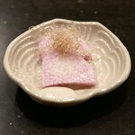 Tempura Taku - 『長芋の紫蘇の葉漬け、鮪節』