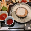 花山うどん 羽田エアポートガーデン店