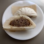 萬珍茶房 - 肉饅の断面図