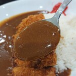 ピッコリー - ルーが辛くて美味しかった。ロースカツカレー 690円