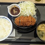松のや - 味噌ロースカツ定食、ご飯小盛