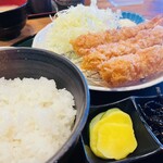 いなよし - エビフライ定食