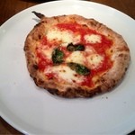 Pizzeria luna e Dolce - キッズメニューのハーフサイズピザ