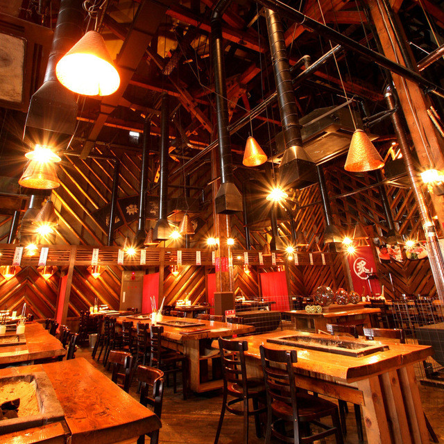 北海あぶりやき 運河倉庫（ほっかいあぶりやき うんがそうこ） - 小樽（肉料理）の写真