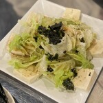 韓無量 - 豆腐チョレギサラダ　298円