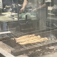 うなぎ四代目菊川 東京駅黒塀横丁店 - 