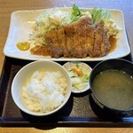 Confor-table nito - 名代乃ぼるのとんてきセット、1,850円＋特上とんてき、330円