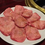 焼肉ギュウミー - 