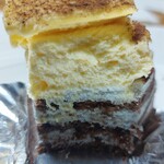 洋菓子倶楽部 KAREN - このクリームがウマイんだよなぁ