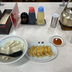 香蘭 - 水餃子と焼き餃子