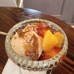 ジェラテリア アクオリーナ - オレンジと黒糖とバナナ（720円）