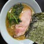 Ouja - 横浜家系　880円