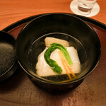 日本料理 太月 - クエの酒蒸し、聖護院大根のお椀