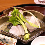日本料理 太月 - お造りふぐ、鳥取めじまぐろ、青森ヒラメ、花わさびとうるい
