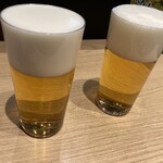 ビールスタンド重富 - 2度つぎとマイルドつぎ