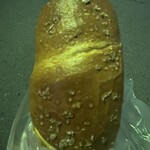 ベーカリーキッチントムトム - 塩パン