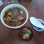 郷土料理　奈辺久 - 山菜そば　ハーフ　540円