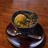 鰻花房 - ピスタチオアイス 鰻花房 - ピスタチオアイス