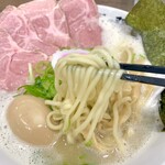 Tori Soba Susuru - 細麺によく合うスープでした