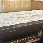 喫茶イーズ - ゆっくり過ごせるソファ席