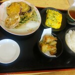 魚食堂たわら - 嫁は天ぷらと玉子焼きと磯辺揚げとごはん小です。