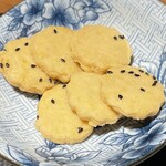 成隆行蟹王府 - 食前のおつまみ？