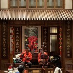 成隆行蟹王府 - 食事中 演奏あり