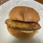 ミサキベーカリー - コロッケパン