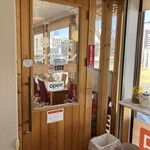 喫茶 ラクーン - 2階のお店の入口