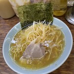 家系ラーメン まこと家 - 