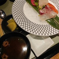 大山鶏と鮮魚 居酒屋 まいか - 