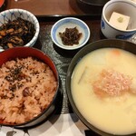 Ichijouji Nakatani - 京雑煮のいろどりごはん　1150円