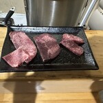 焼肉 うしまる - 