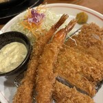 とんかつ一筋 六白家 - 