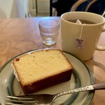 Kies - レモンケーキ　レモン味のアイシングが甘酸っぱくておいしい。