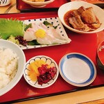 Uoichi - 明石鯛刺身定食