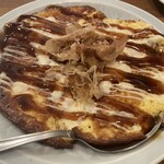 Tondemi-Na - 山芋とチーズのお好み焼き(メニュー名忘れました…)