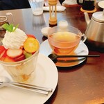 パルファン - ペーシュ(桃の紅茶)とバニラババロア