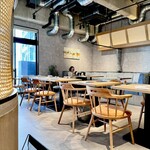 Bistro cafe Junno's Table - 