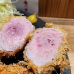 とんかつ とみた - ヒレカツはレア目