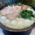 Maruhana - 塩豚骨ラーメン（太麺、のり増し、うずら増し、味玉）