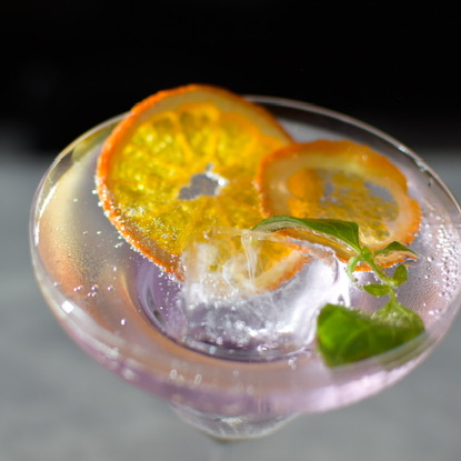 Bar LATTE 青葉通一番町 | 仙台のおしゃれなバー