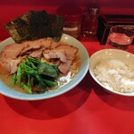 横浜家系ラーメン 黄金家 - 